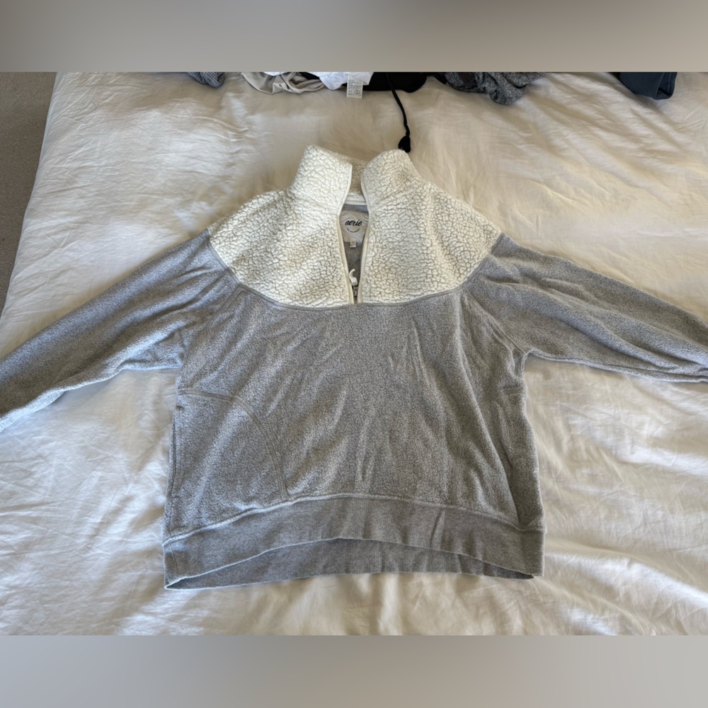 Aerie Hometown Holiday Quarter Zip Sweatshirt